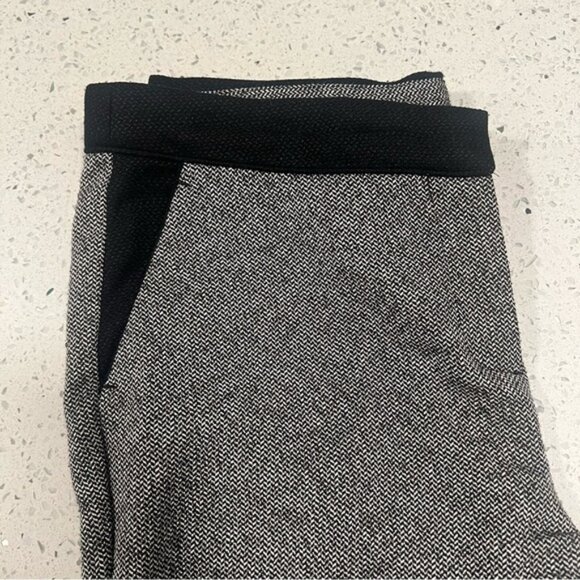DEX THE SUIT SHOP Chic Ankle Pants - Black and Gray - Women's Size Small - Picture 3 of 8